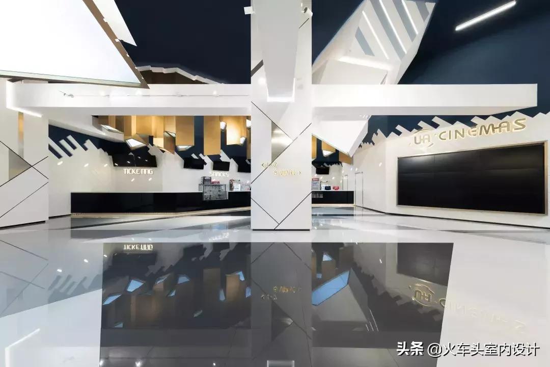 上海梅龙镇UA影院教你如何用灯光修饰极简设计