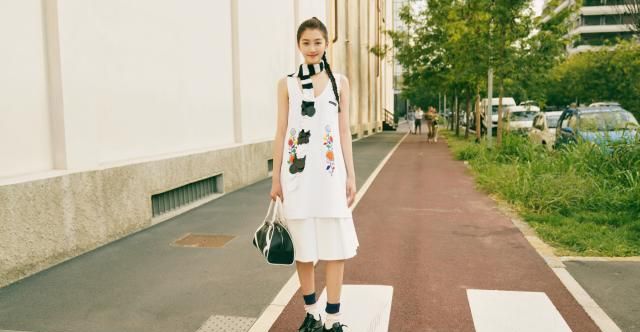 大咖评价关晓彤,众明星评价关晓彤