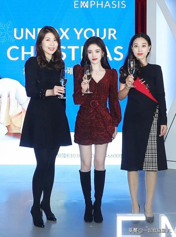 鞠婧祎的长筒袜,鞠婧祎的白色长袜