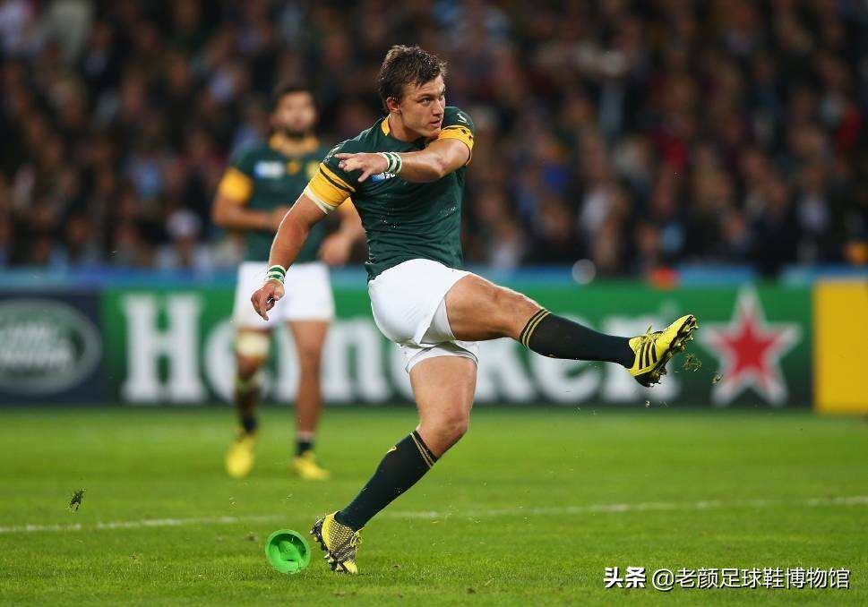 足球鞋胡尔克,胡尔克巴西刺绣足球鞋