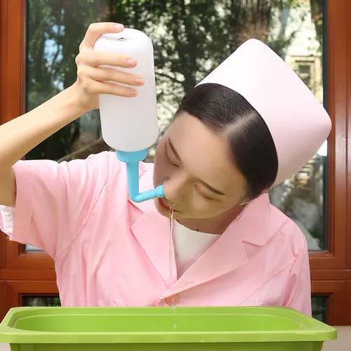 鼻窦炎鼻息肉术后复查有小囊肿,鼻窦炎鼻息肉开刀以后要复查几次