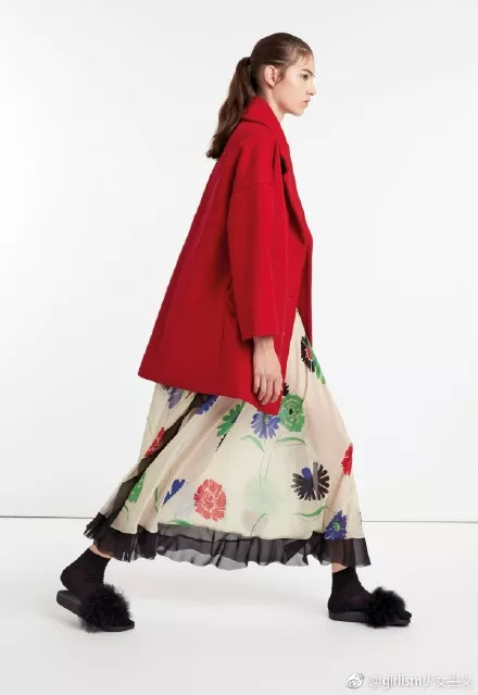 大牌的“嫡骨肉”，副线的“买得起”