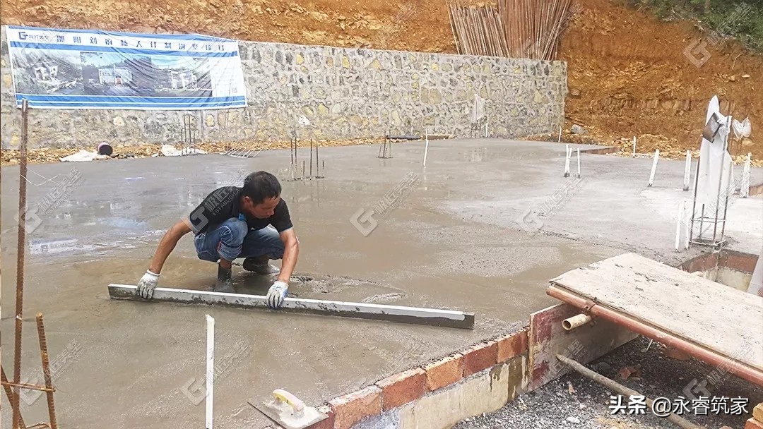 屋内墙面返潮的情况下可以做防水,建别墅负一层防水防潮怎么处理