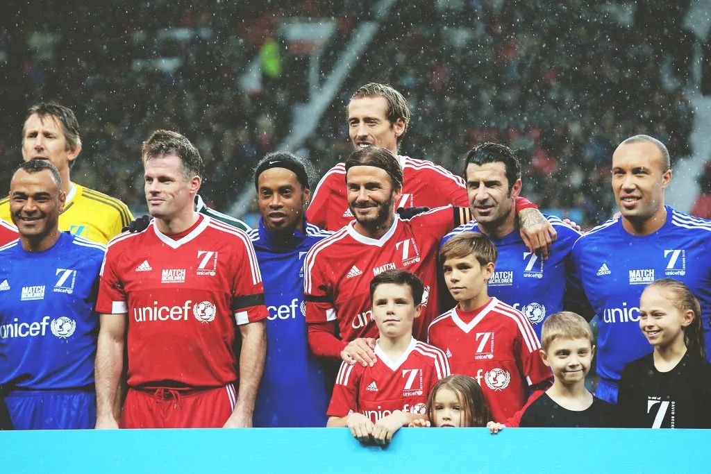 年轻时候的大卫贝克汉姆,45岁的贝克汉姆年轻照