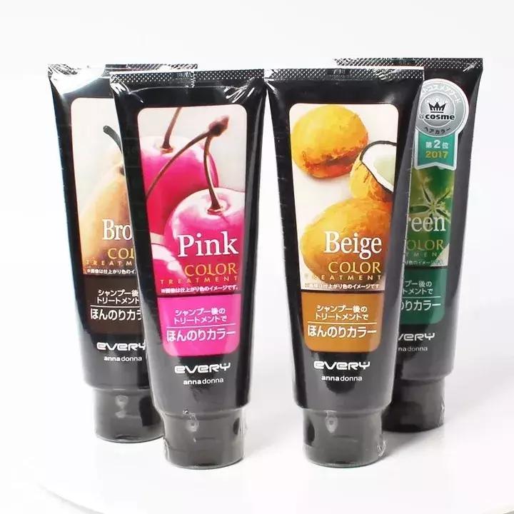 夸张发色弄什么造型,夸张的发色适合什么衣服