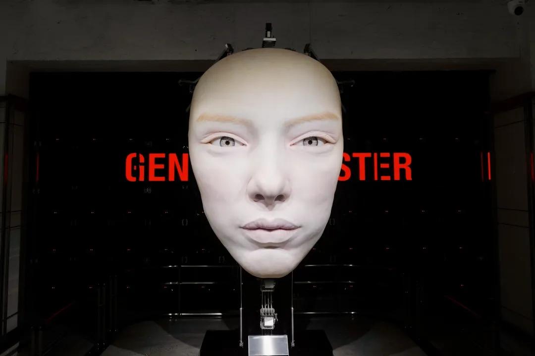 别争了,这条马路才是魔都内卷之王