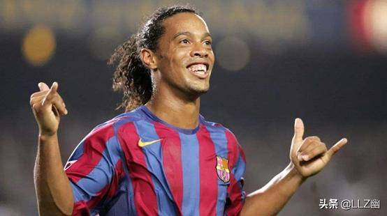 足球精灵罗纳尔迪尼奥球衣,足球精灵罗纳尔迪尼奥巅峰时刻