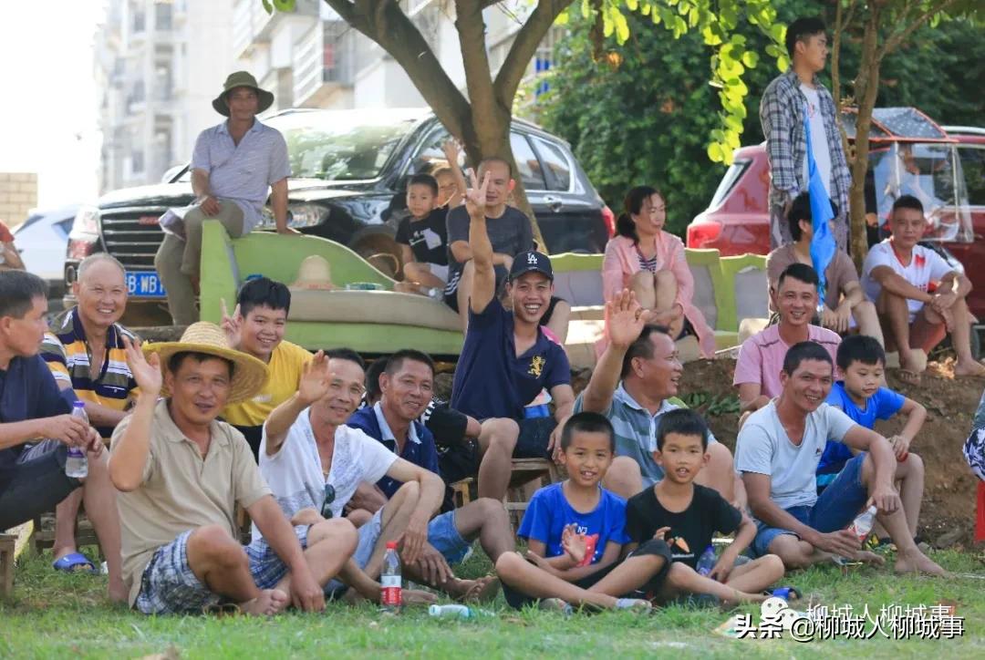 “工会•侨兴杯”足球邀请赛开赛，爱好足球的老铁们不要错过