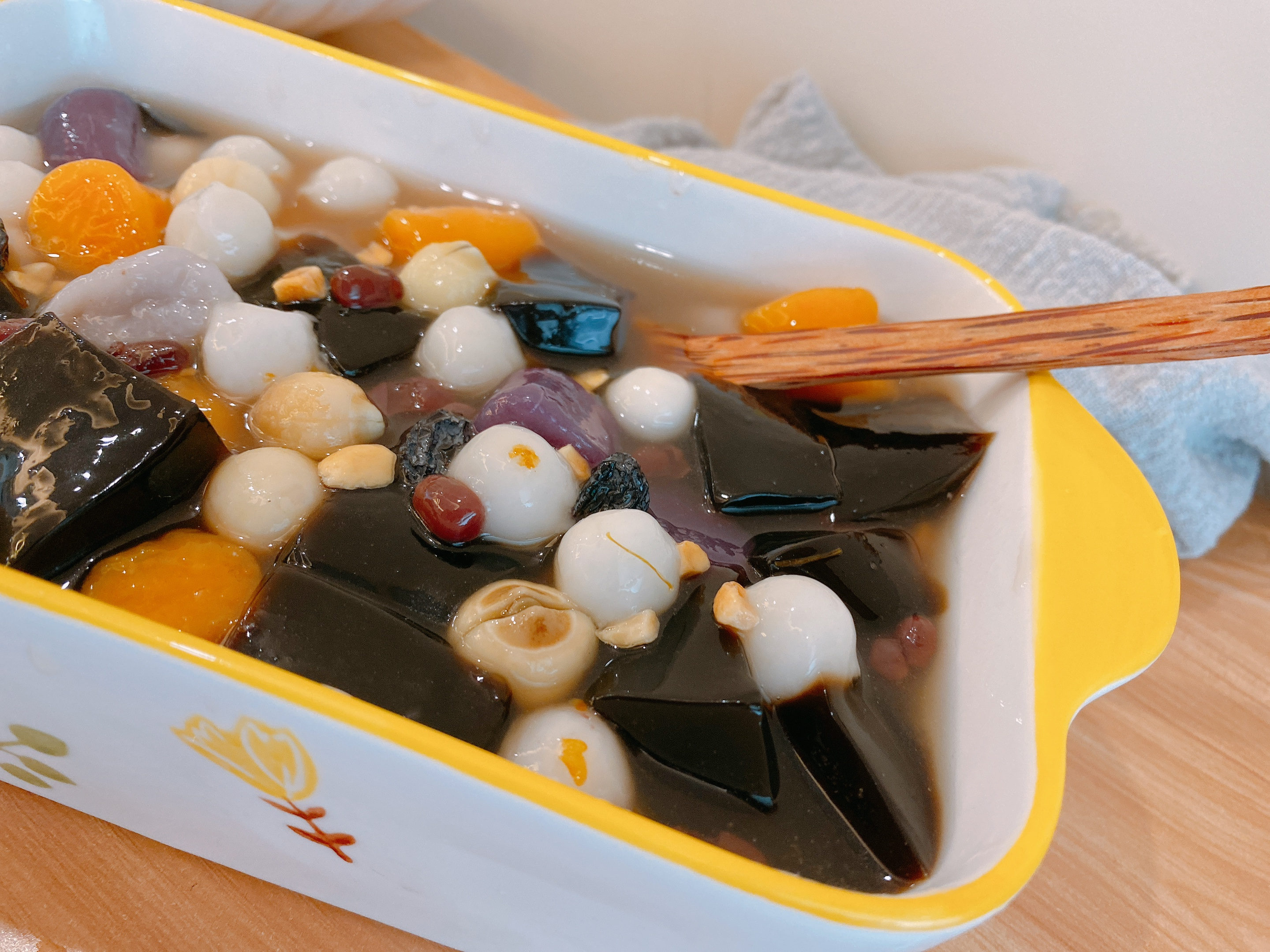 怎么做冰凉解暑又简单好吃的冷饮,夏天清凉解暑的甜品不用白凉粉