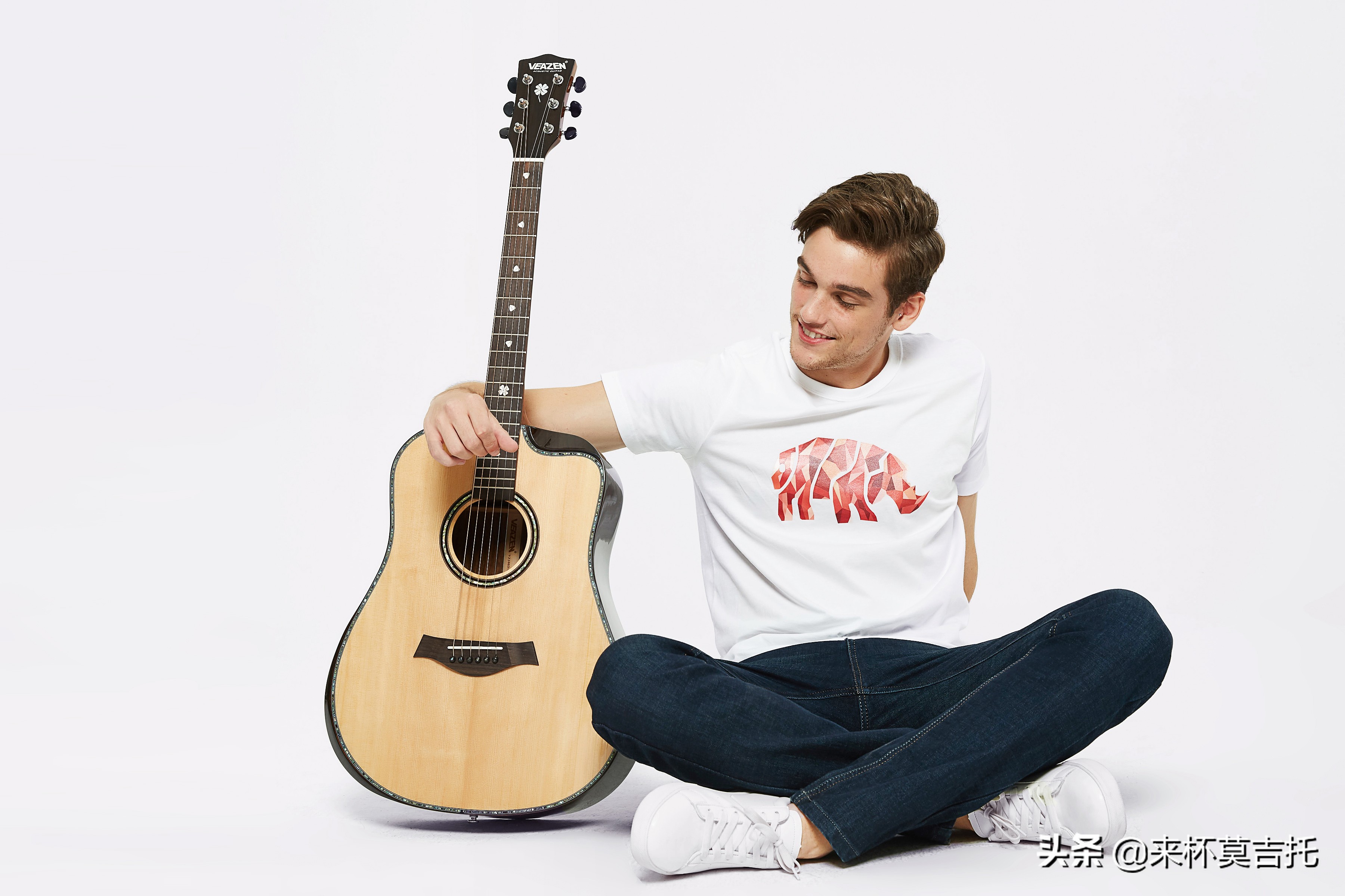 吉他推荐1000到1500性价比高,买什么吉他好1500到2000