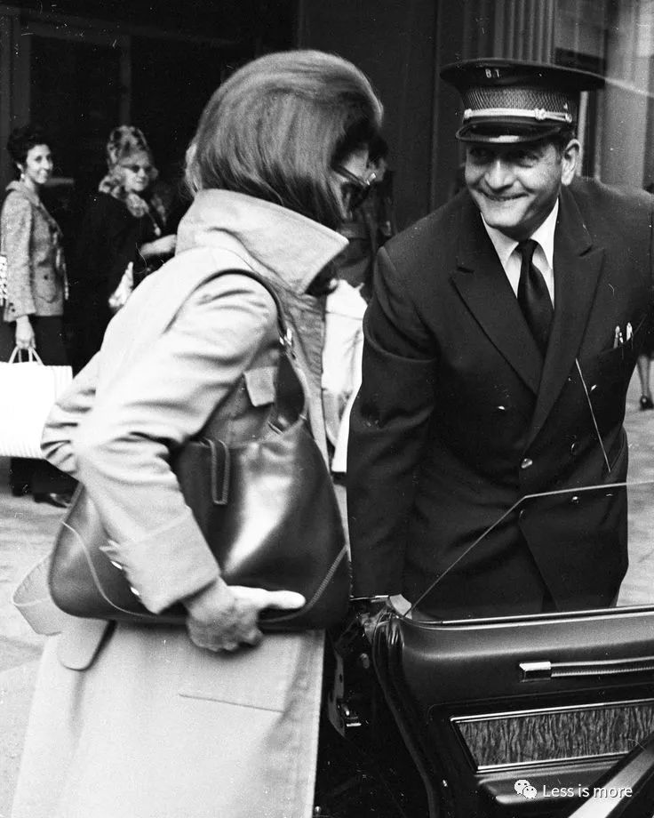 lv中古马鞍包全新专柜多少钱一个,预算3千买lv中古包