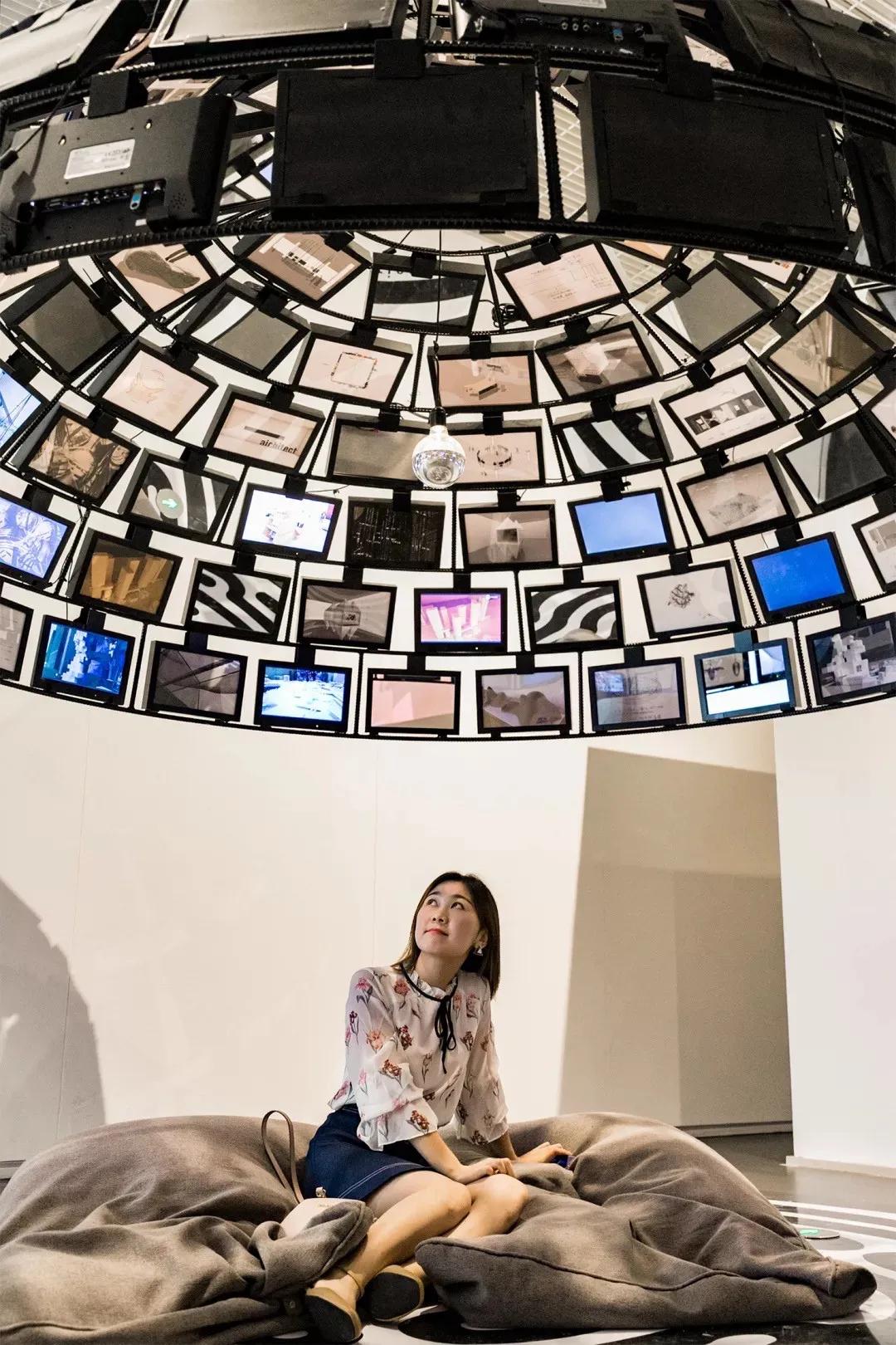 深圳免费十大打卡景点攻略,深圳凤凰城地铁站网红打卡