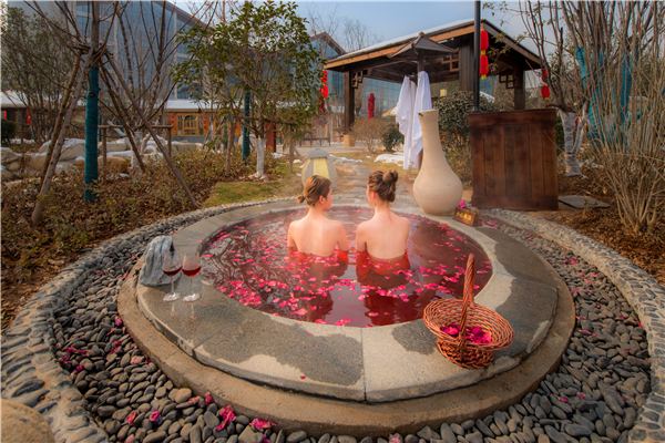 太白山温泉酒店500以下价格,太白山凤凰温泉酒店标准间价格