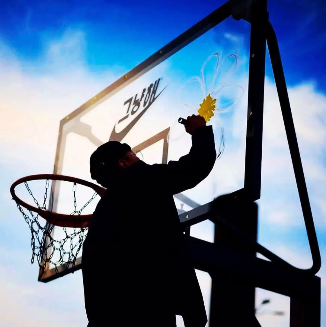 权志龙带货视频大全,权志龙带货夹克