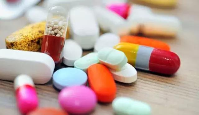 胡吃海喝该怎么消化,胡吃海喝导致的胃胀吃什么药