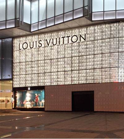 162亿美元！毛线球卖8万的美国奢侈品巨头，被欧洲首富买下了