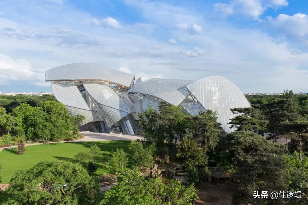 lv首尔旗舰店,lv首尔女装秀2021