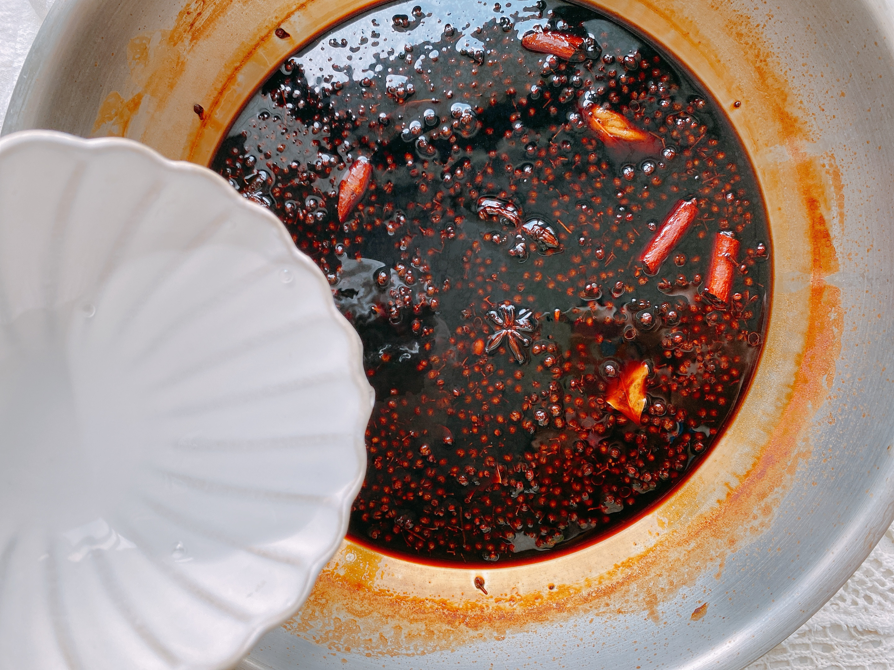 酱油肉私藏多年的秘制配方,最正宗酱油肉都放哪些料