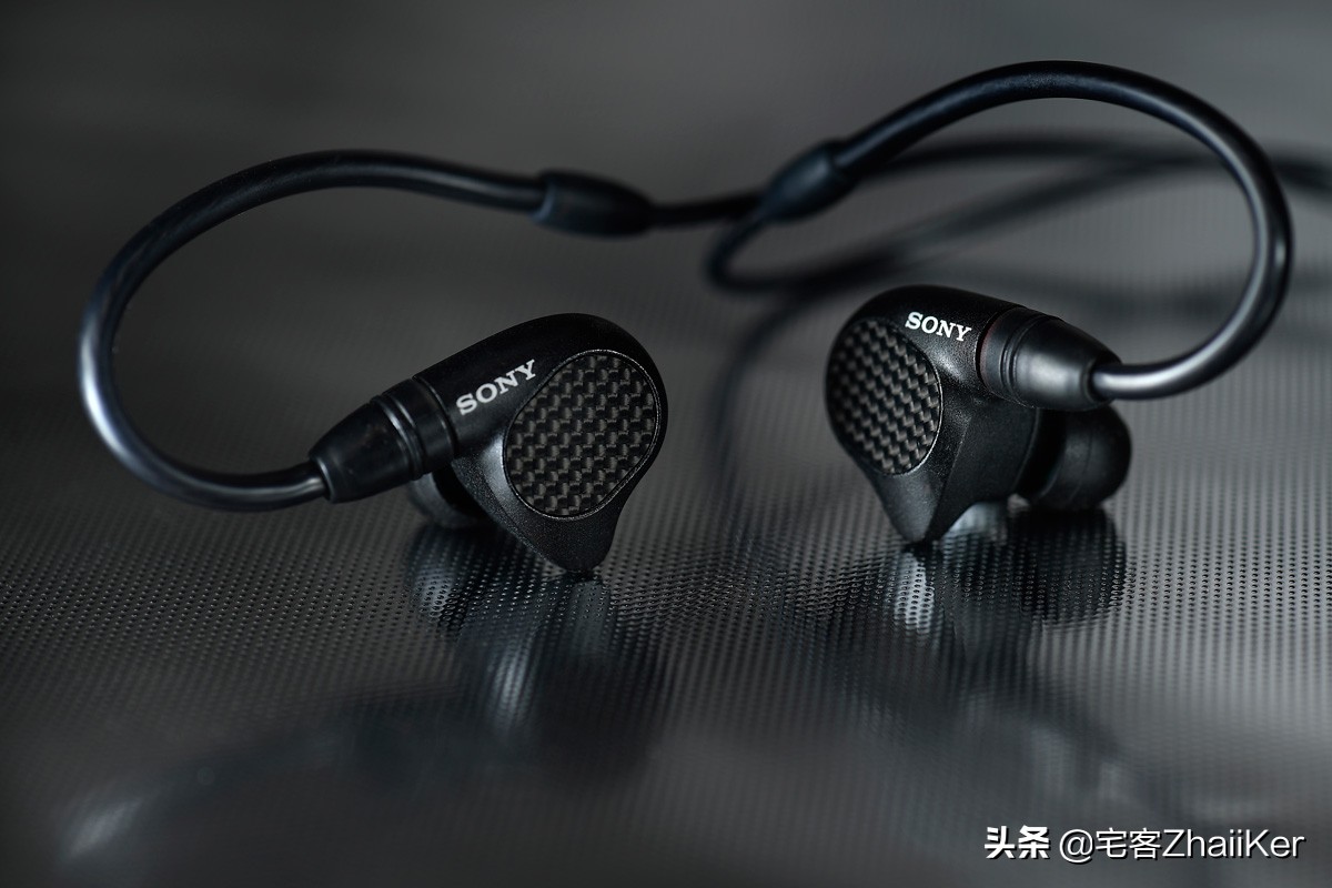 索尼黑砖配什么耳机最佳,索尼颈挂式耳机十佳评测
