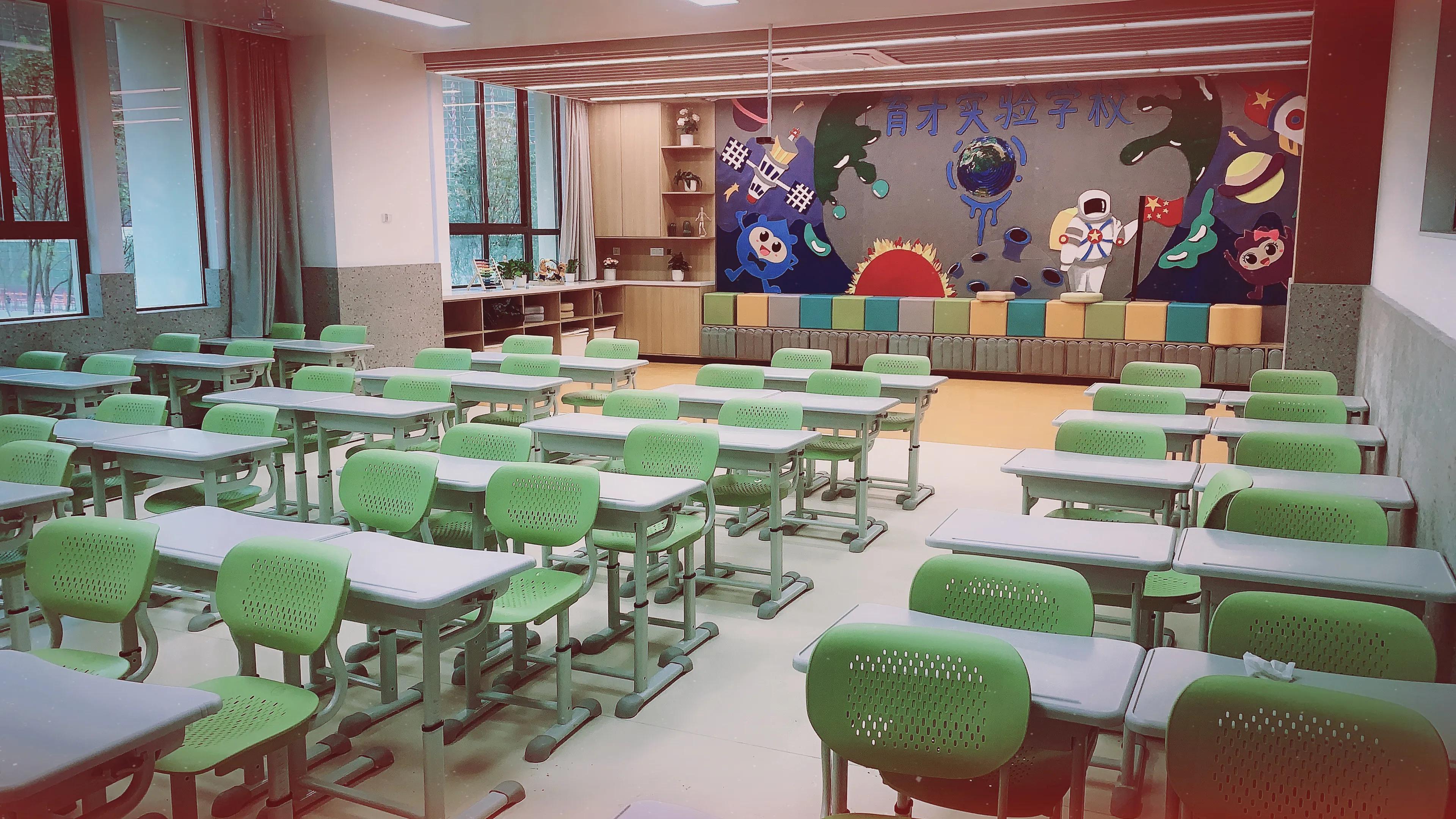 江岸区13所中小学和幼儿园投入使用新增公办学位6318个