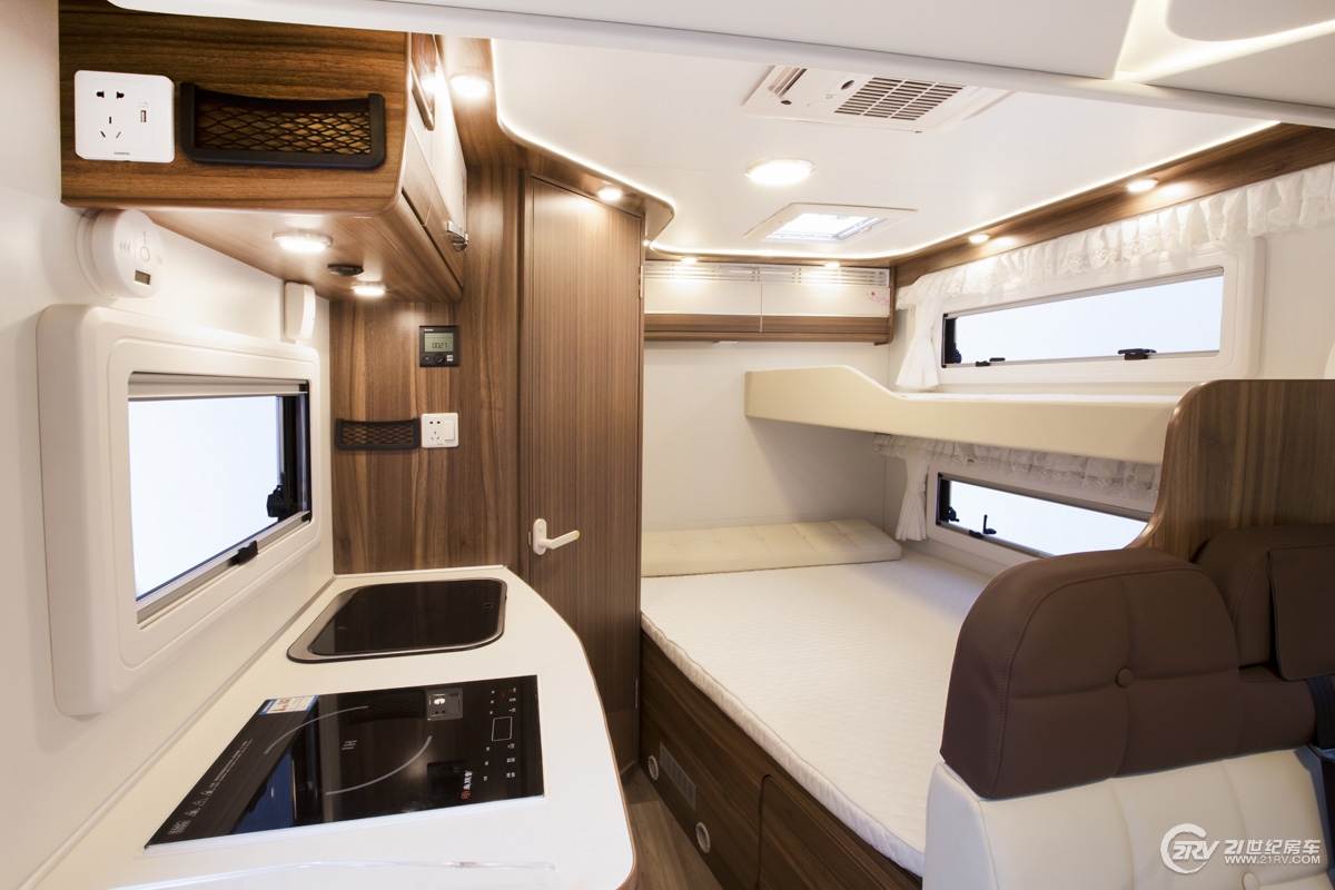 三十多个房车品牌共60余款车型,房车大全30万以下6座