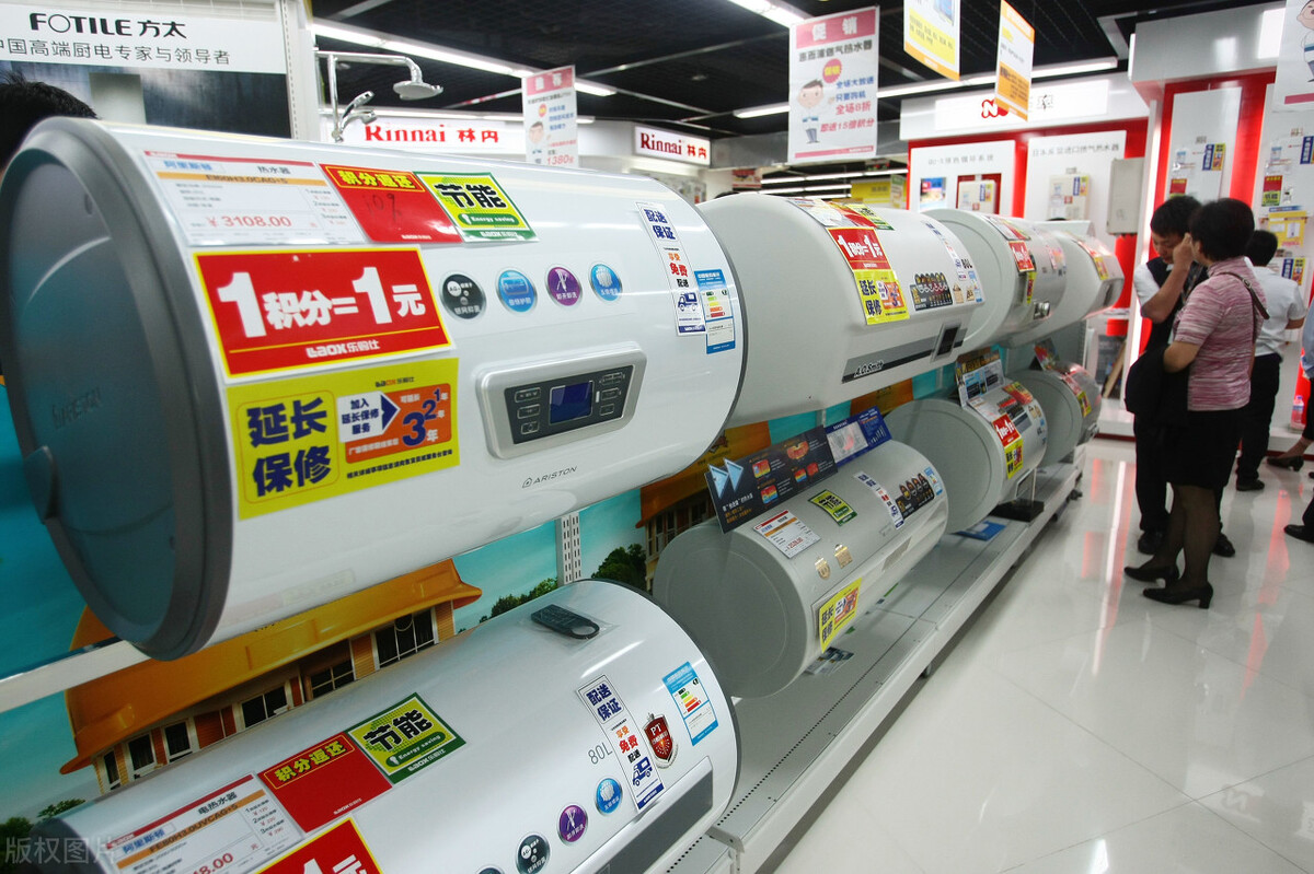 燃气热水器对比电热水器哪个耐用,电热水器对比天然气热水器哪个好