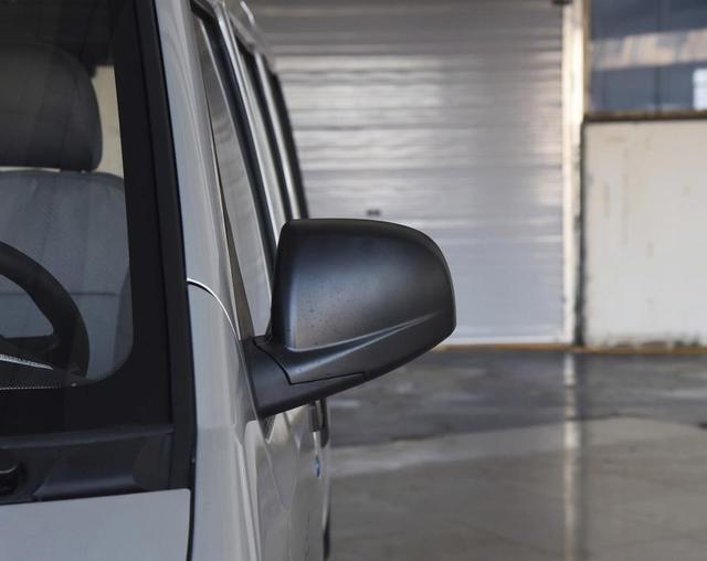 五菱荣光新卡4万元,五菱荣光车好吗