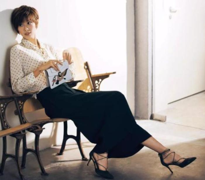 高跟鞋和裹小脚的演变,高跟鞋和古代的裹脚有什么区别