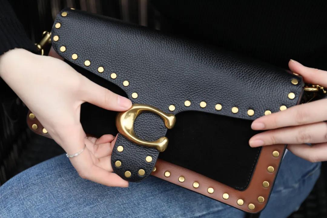 coach蔻驰包包最值得买的款,COACH蔻驰经典畅销款包包