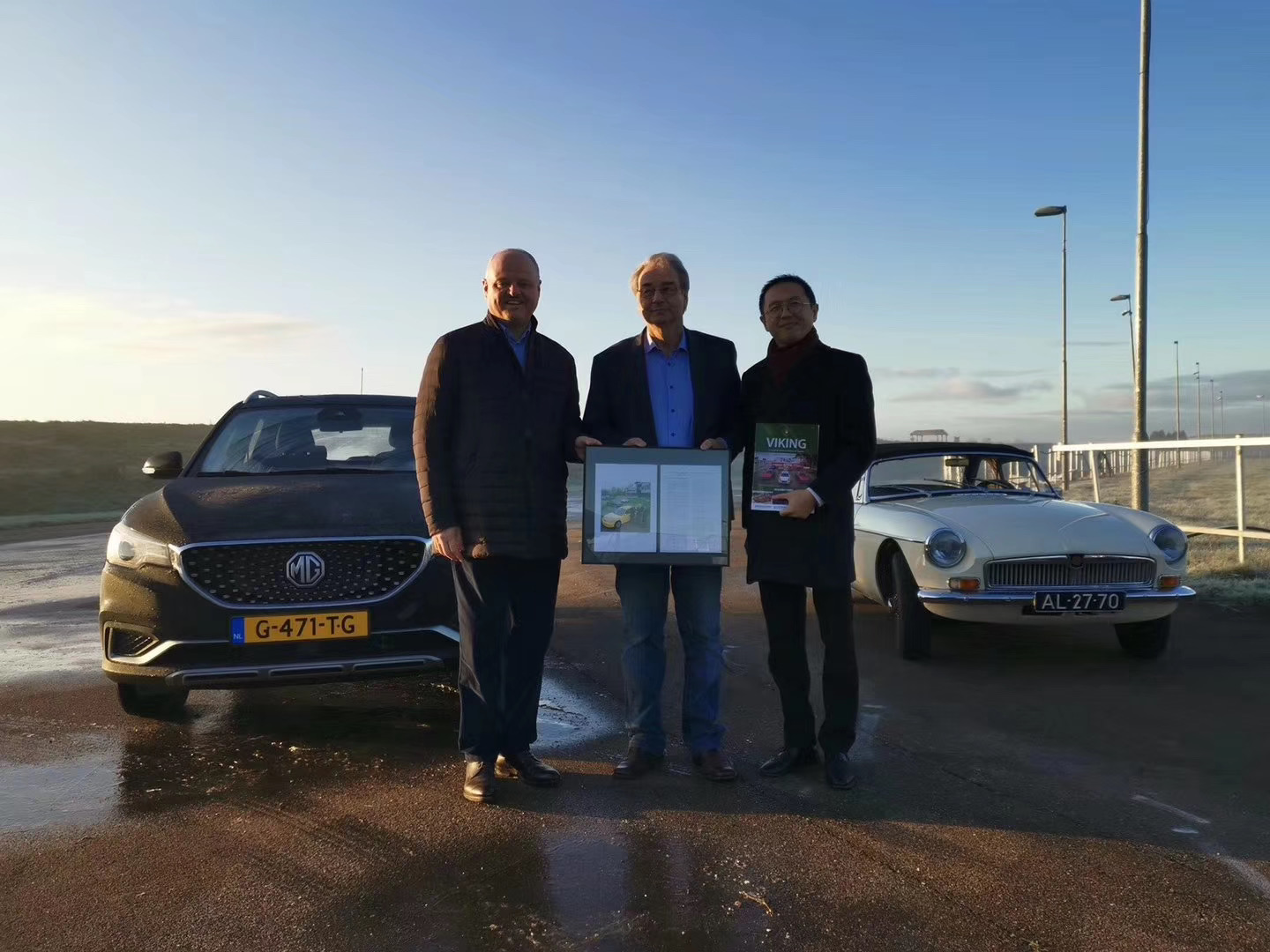 名爵出口英国,名爵出海上汽