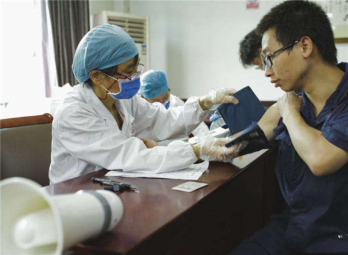 无偿献血十余载,义工协会无偿献血活动