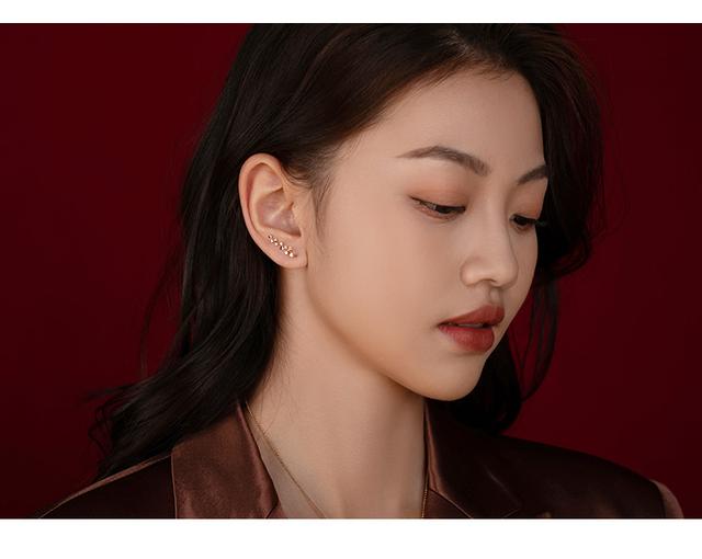 百搭珍珠耳钉高级感,小气质时尚百搭纯银耳饰