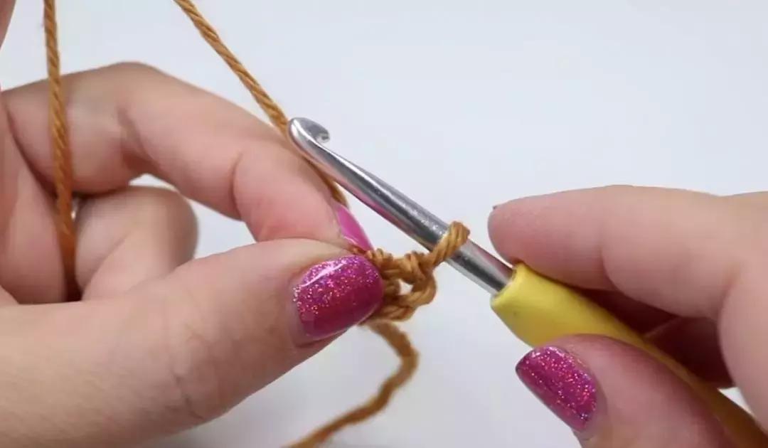 南瓜挂件钩针教程,钩针南瓜小挂件图解