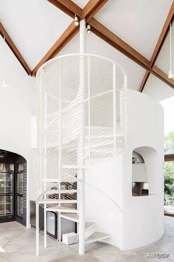 曼谷咖啡,曼谷themustangblu咖啡馆