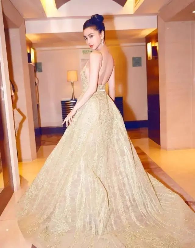 美背长痘,后背长痘的美背方法