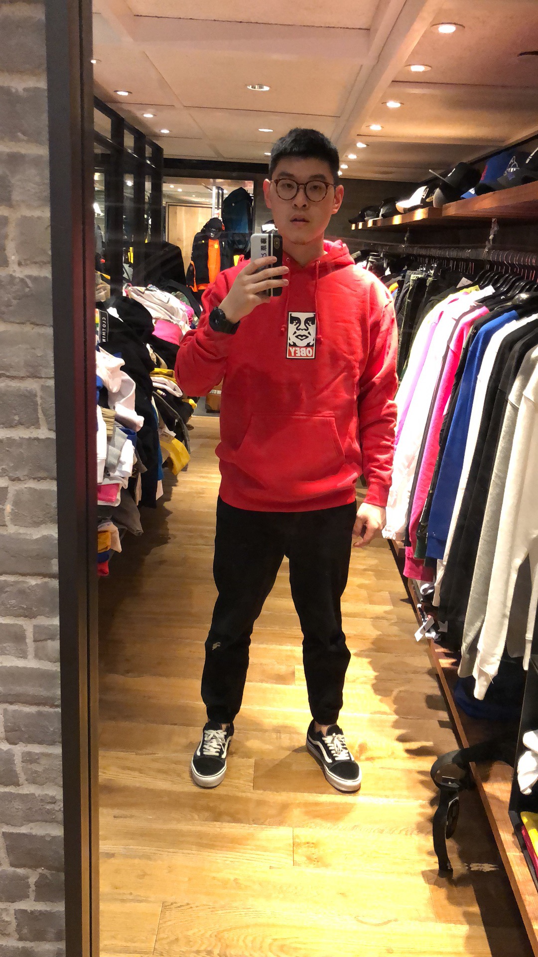 宸ヨ娼墝鎺㈠簵,宸ヨ棣欐腐娼墝