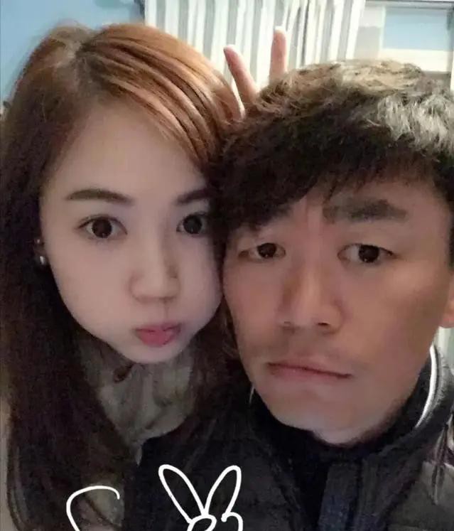 王子豪是不是王宝强亲生的,王子豪是王宝强的亲生儿子吗