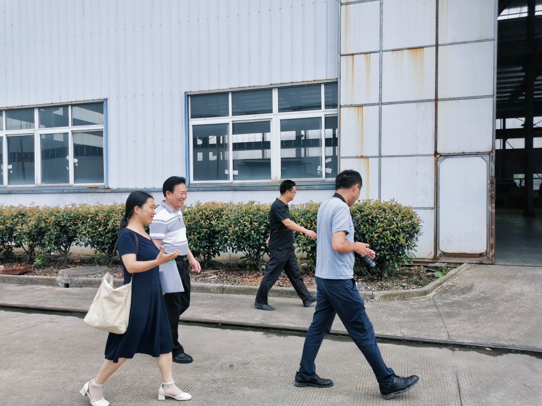 九江热土心中爱，古稀之年尚年轻