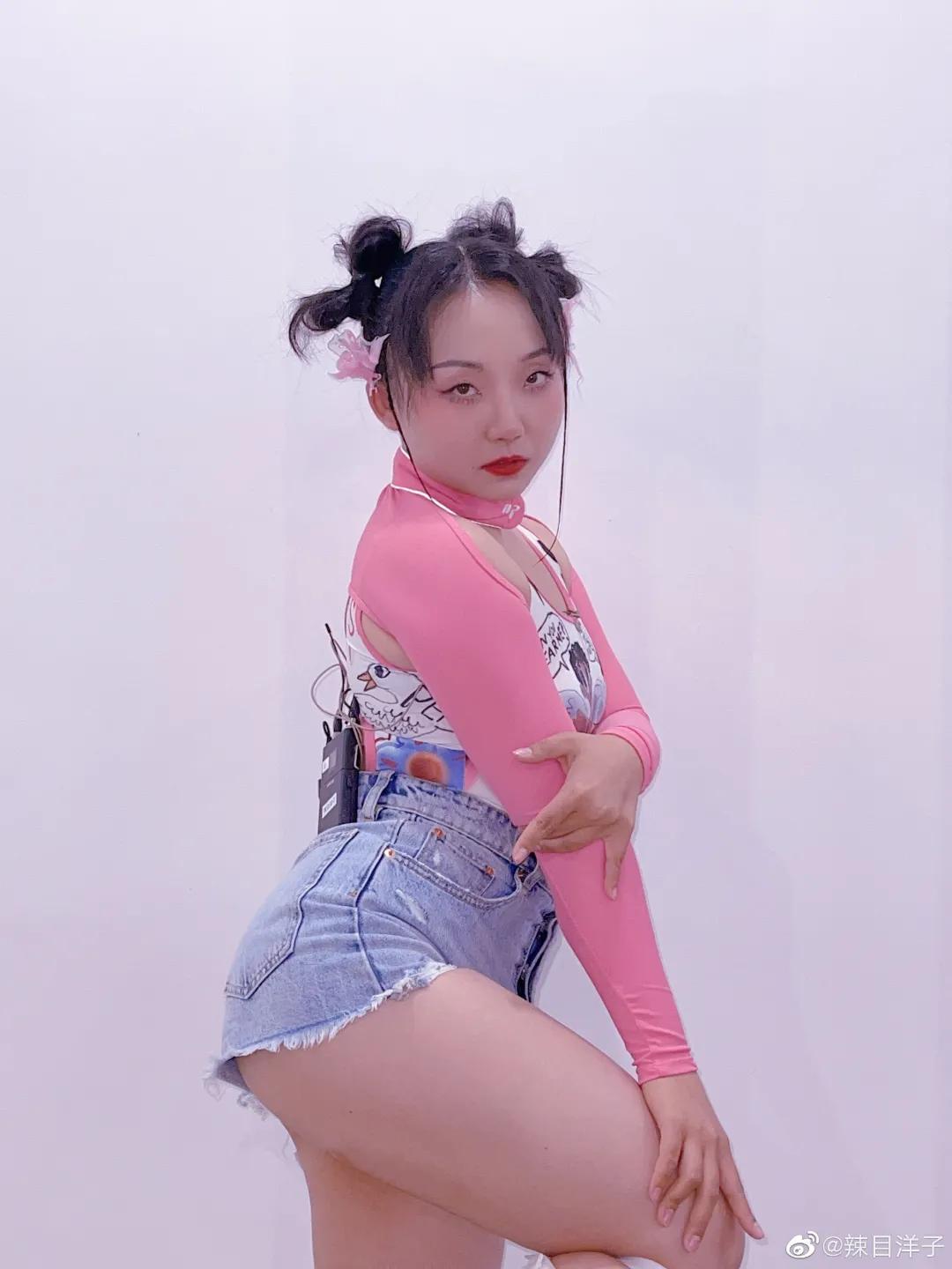 S、XS、XXS？学会搭配的微胖女生也有春天