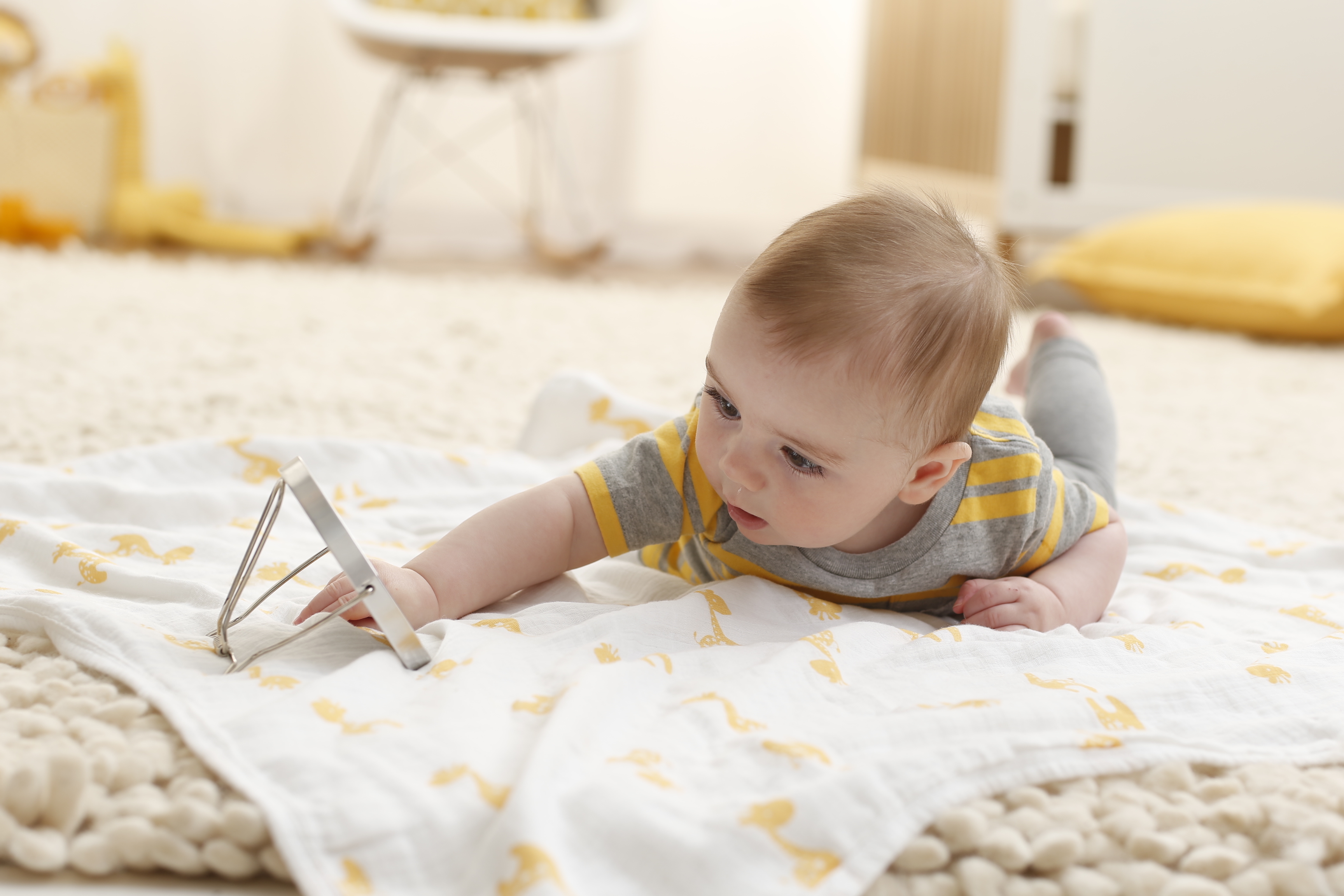 美赞臣无乳糖奶粉便秘,2岁宝便秘喝美赞臣蓝臻好吗