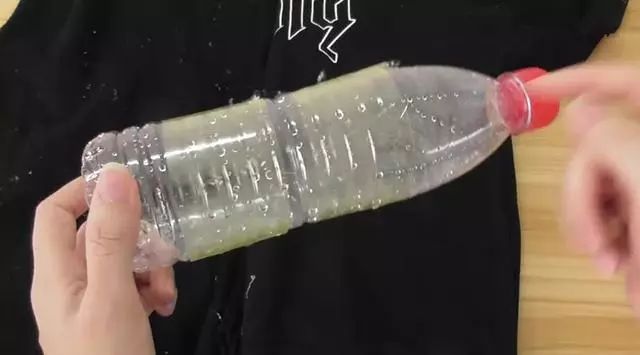 新买的衣服掉毛小妙招,衣服上很多白色的粘毛怎么办