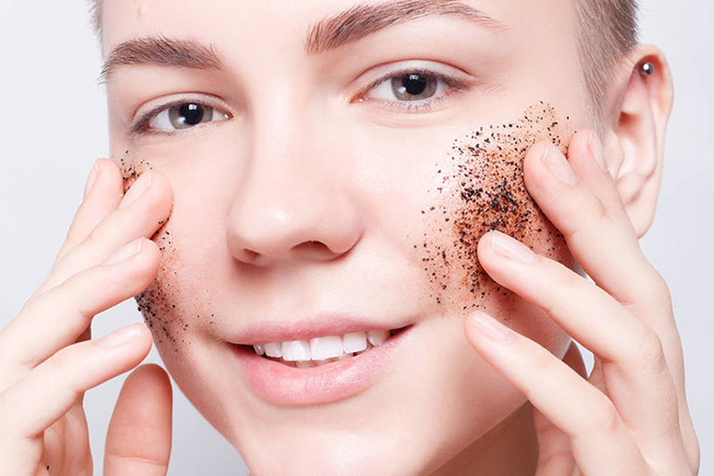 牛奶能敷脸能让皮肤变白吗,牛奶能滋润皮肤吗