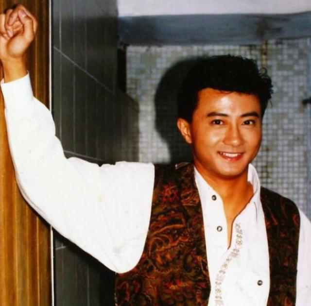 吴刚：《少林寺》钦定男主角，拍到半路换成李连杰，现状令人感慨