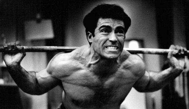 减脂期睡眠需要几个小时,健身增肌必须保证八小时睡眠吗