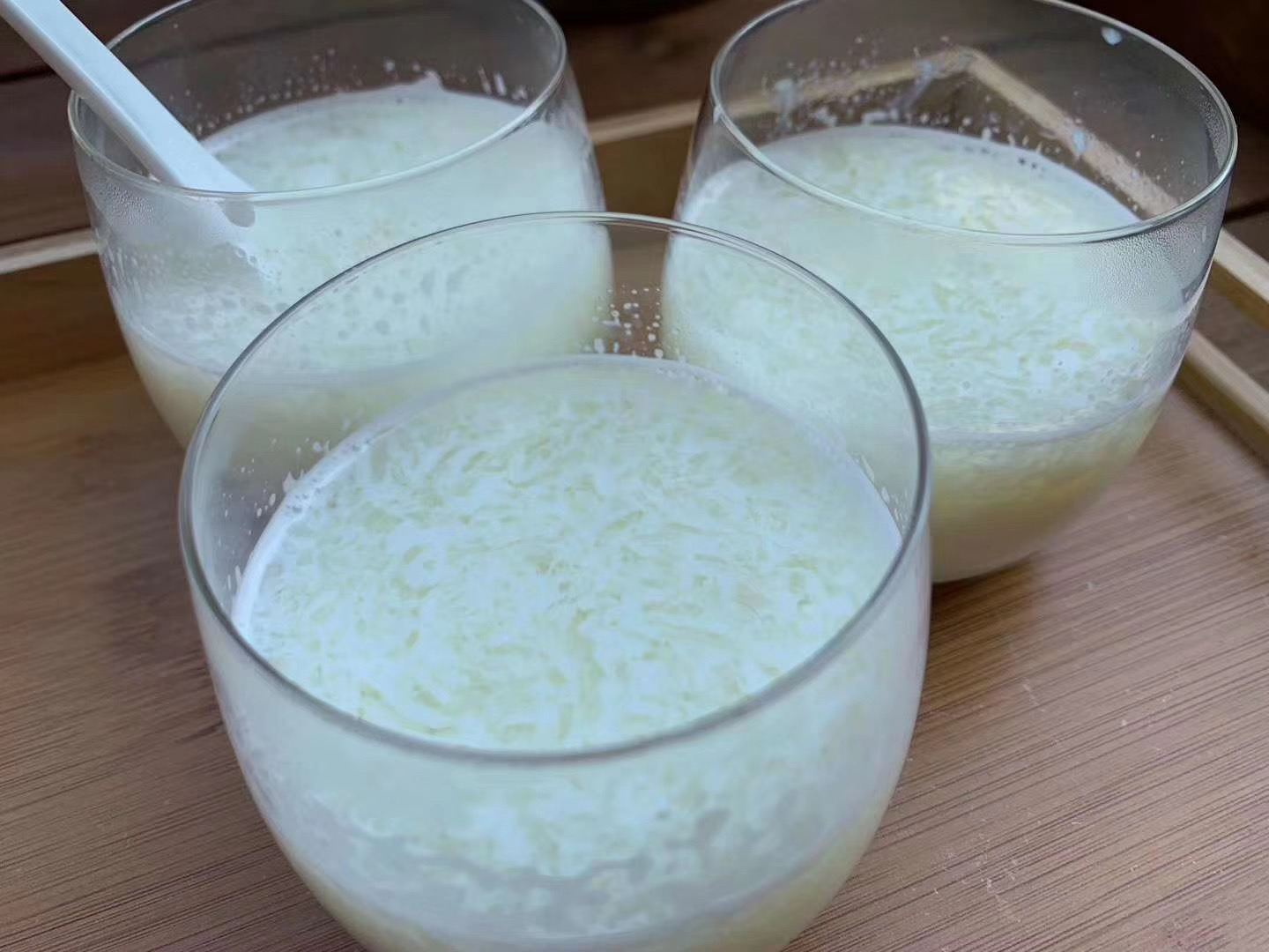 燕窝和牛奶做法,燕窝牛奶可以和木瓜一起做吗