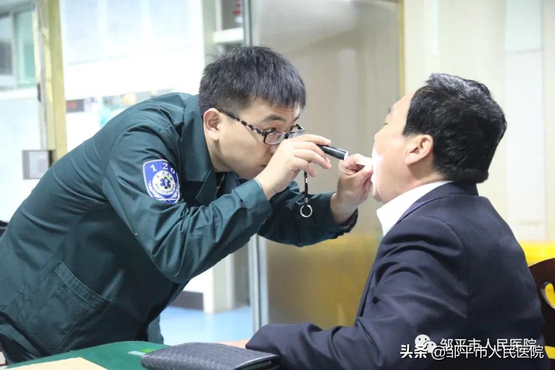 恒心恒志恒力“三恒”医生李恒