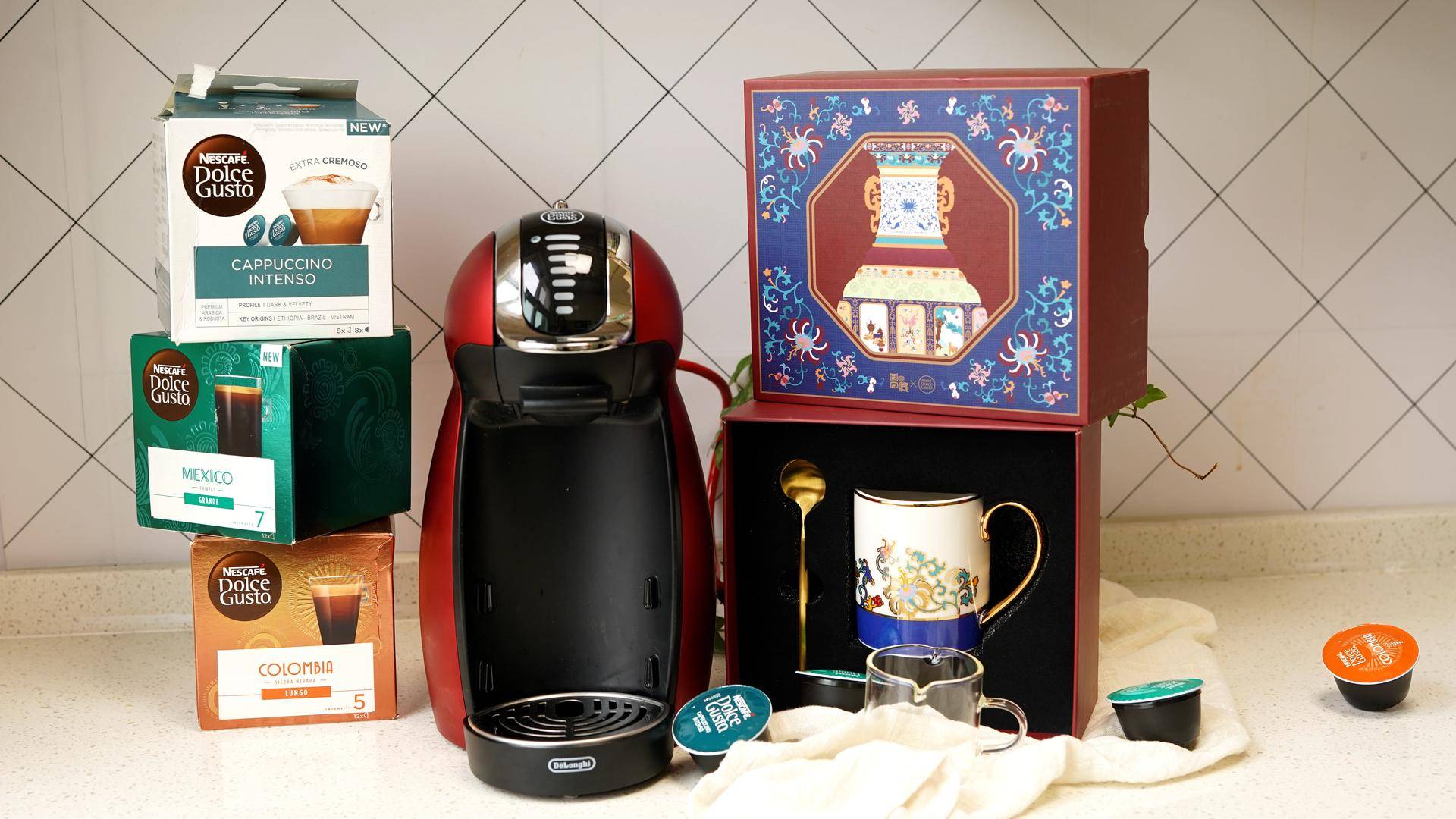 雀巢多趣酷小企鹅咖啡机使用方法,雀巢小企鹅胶囊咖啡机使用说明