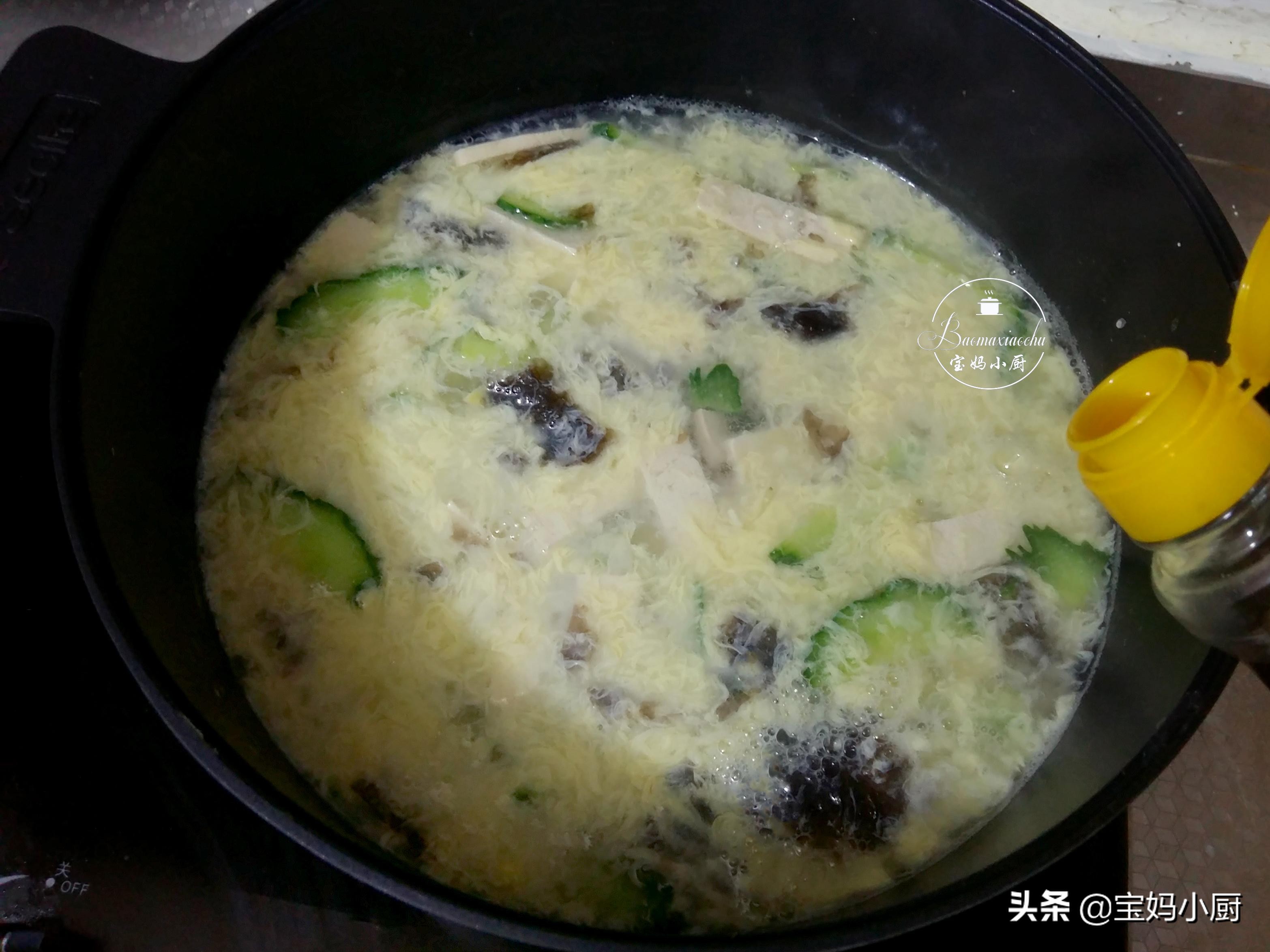 学会这样做汤汁,学会这三道汤做饭煲汤不用发愁