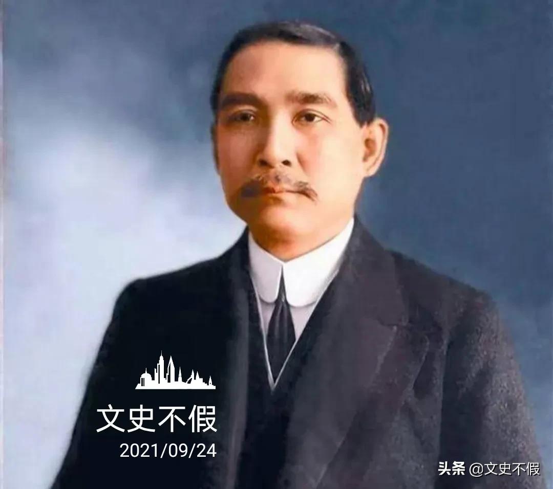 荣毅仁凭借公私合营和改革开放期间的卓越表现成功当选国家副主席