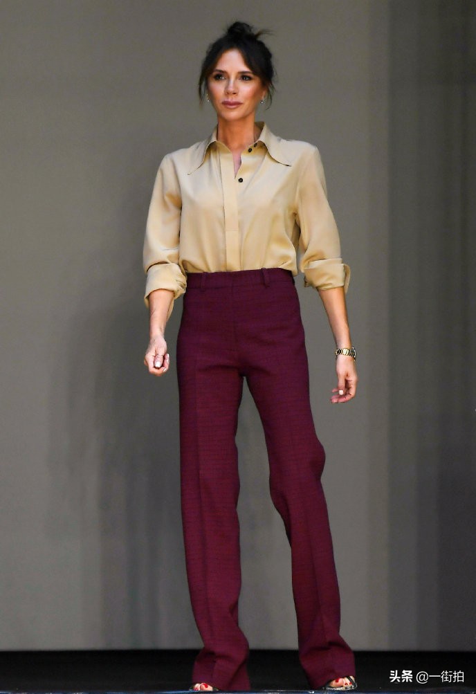 贝克汉姆晒与贝嫂红毯秀,贝克汉姆全家出街颜值爆棚